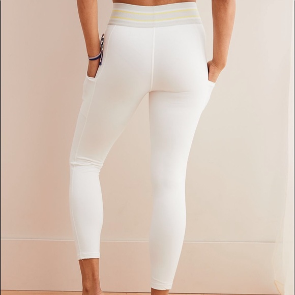 BNWT Aerie White Move 7/8 Leggings - Picture 2 of 2